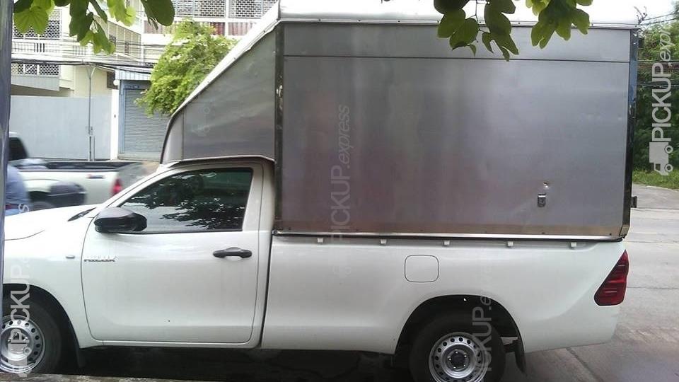 รถกระบะตอนเดียวรับจ้าง มีหลังคาและมีตู้ขนของ โตโยต้า รีโว้ ที่ จ.ชัยภูมิ อ.บำเหน็จณรงค์ ต.บ้านตาล C10124