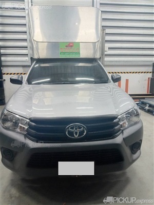 รถกระบะตอนเดียวรับจ้าง มีหลังคาและมีตู้ขนของ Toyota รุ่นRevo ที่กรุงเทพมหานคร เขตดอนเมือง แขวงสีกัน C15406